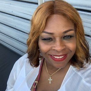 Meet your Posher, Jackie